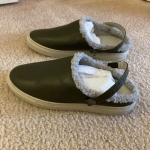 Lori Goldstein Collection Slide with Detachable Strap Olive Leather Womens 6.5
